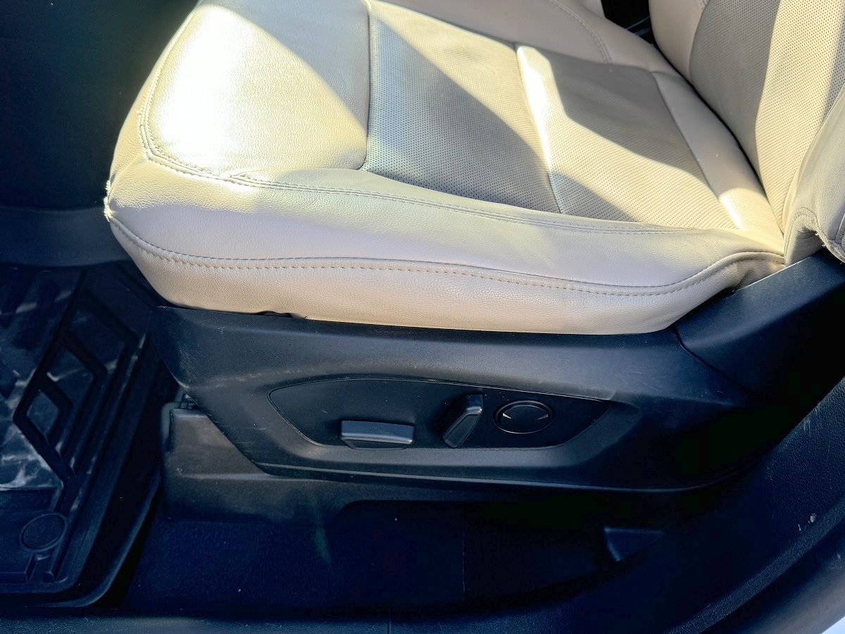 Ford Explorer Limited FWD 2021