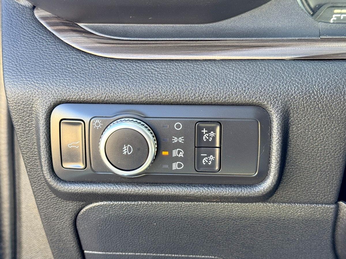 Ford Explorer Limited FWD 2021