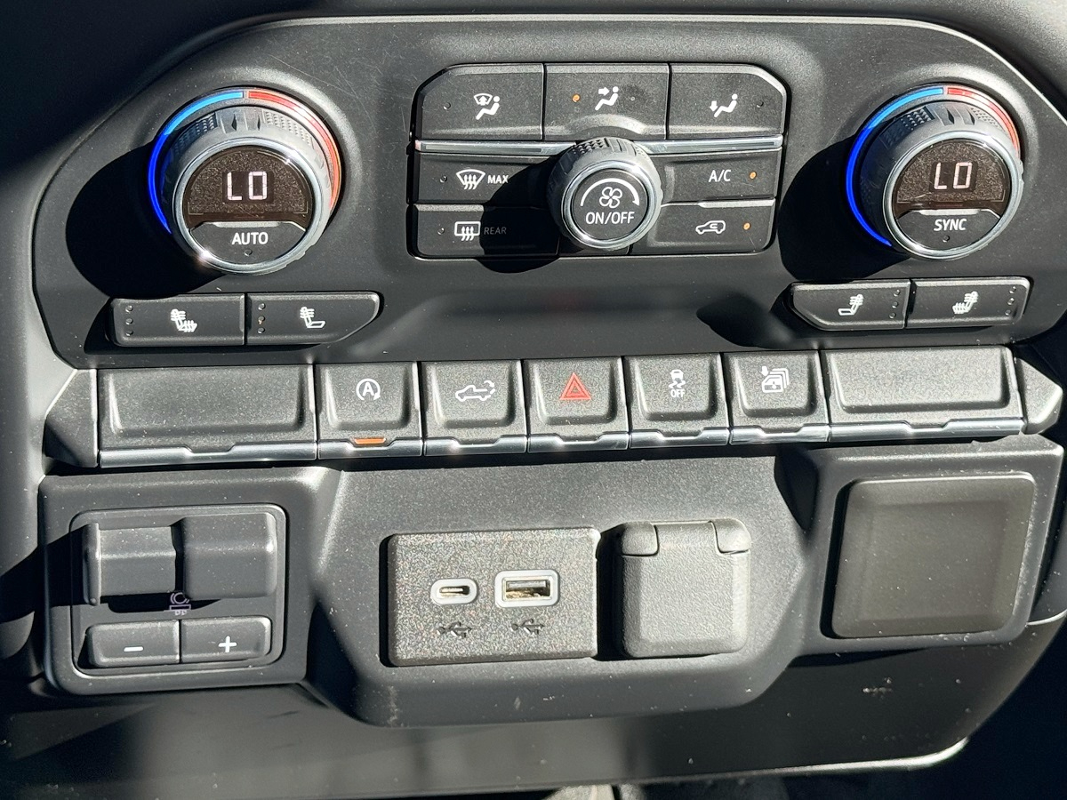 Chevrolet Silverado 1500 LT Crew Cab 2WD 2019