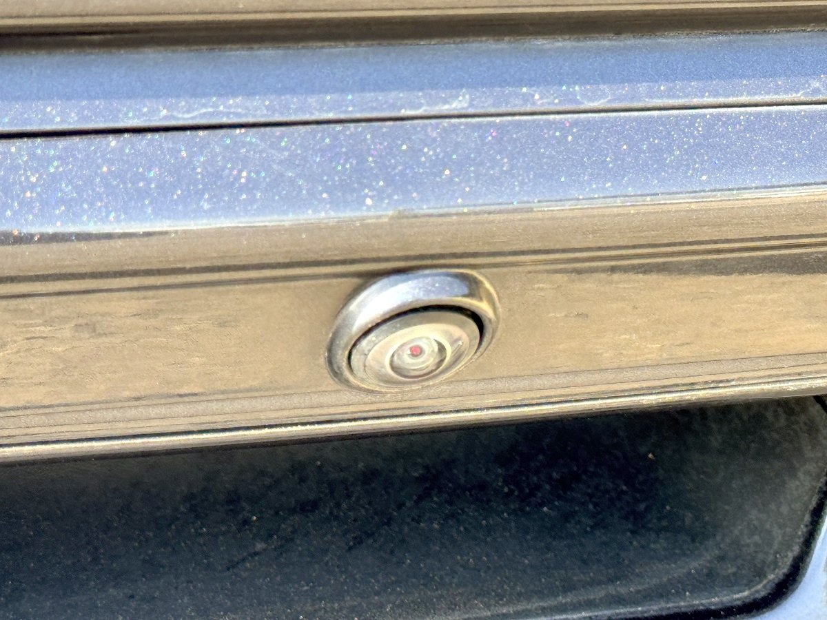 RAM 1500 Big Horn 4x4 Quad Cab 6'4" Box 2021