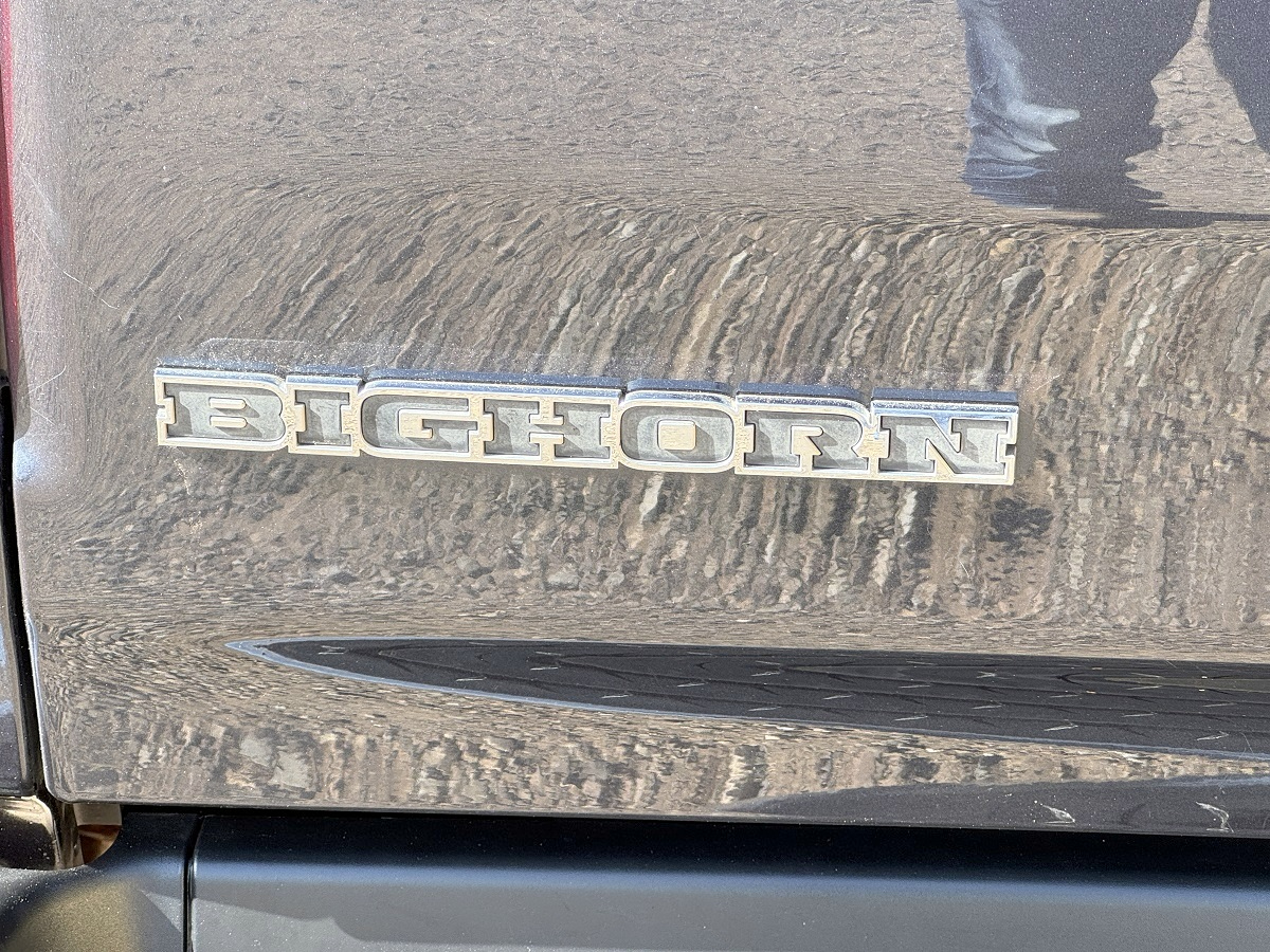 RAM 1500 Big Horn 4x4 Quad Cab 6'4" Box 2021