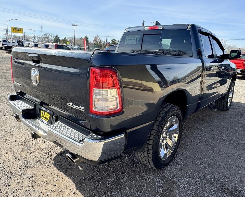 RAM 1500 Big Horn 4x4 Quad Cab 6'4" Box 2021