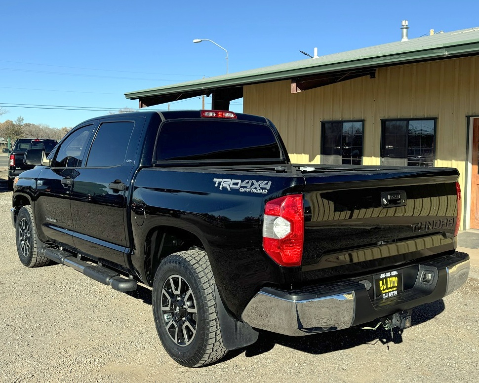 Toyota Tundra 4WD  2017