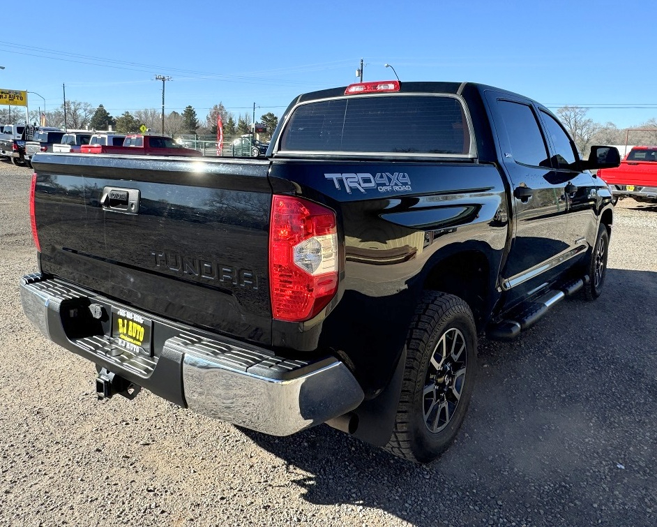 Toyota Tundra 4WD  2017