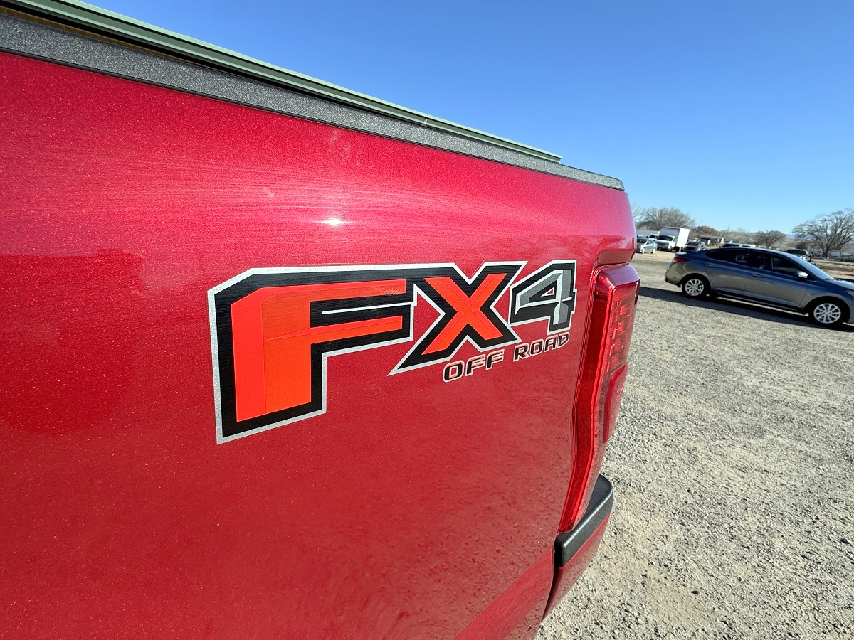 Ford Super Duty F-250 SRW  2017