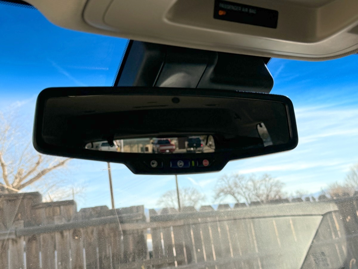 GMC Yukon 4WD 4dr Denali 2017