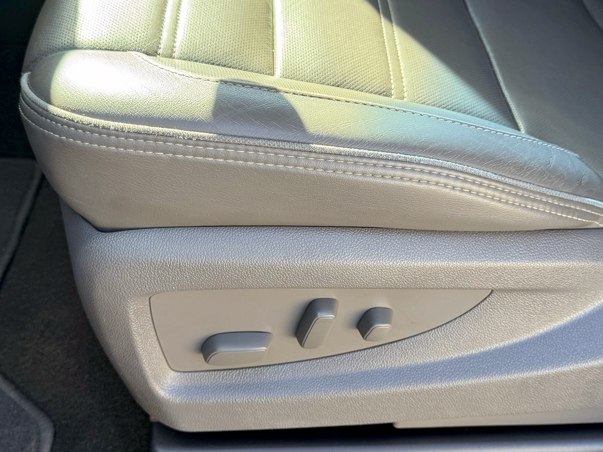 GMC Yukon 4WD 4dr Denali 2017