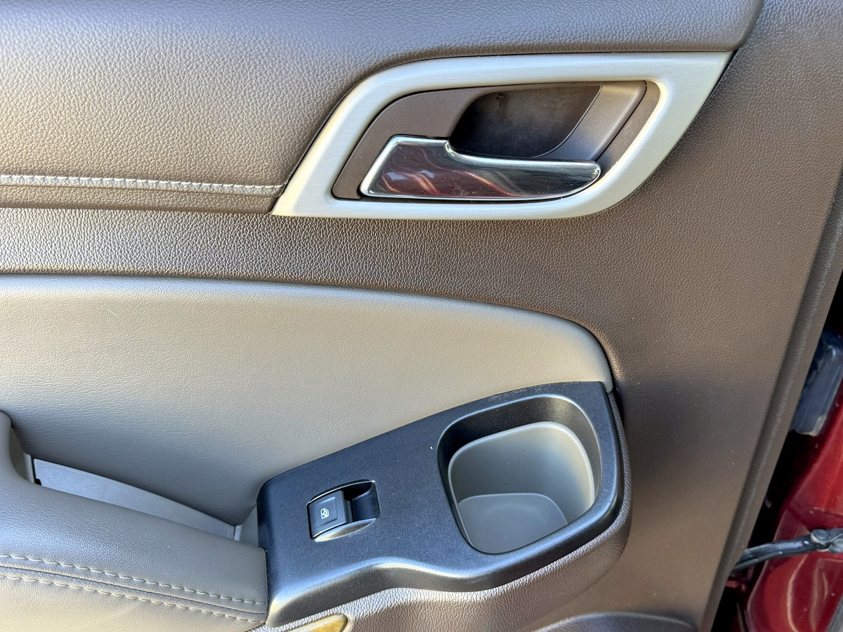 GMC Yukon 4WD 4dr Denali 2017