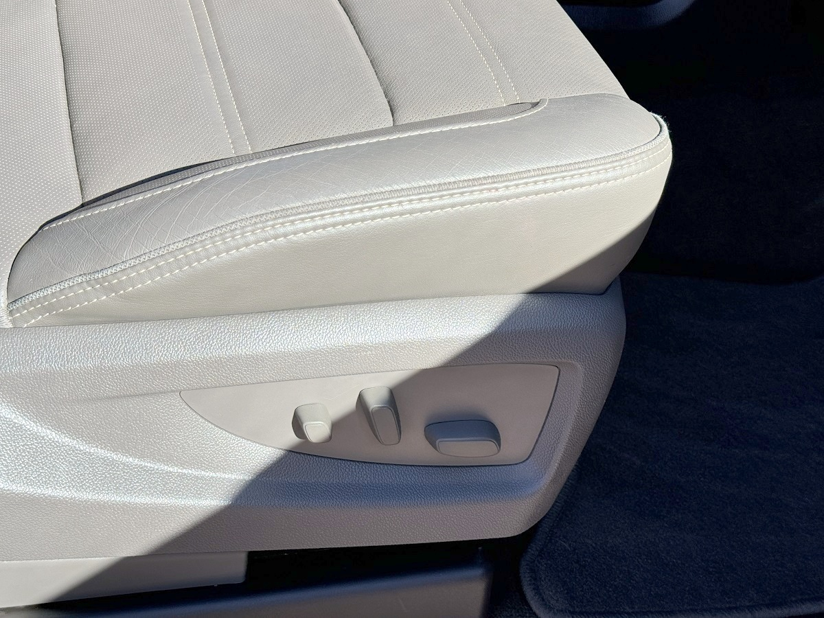 GMC Yukon 4WD 4dr Denali 2017