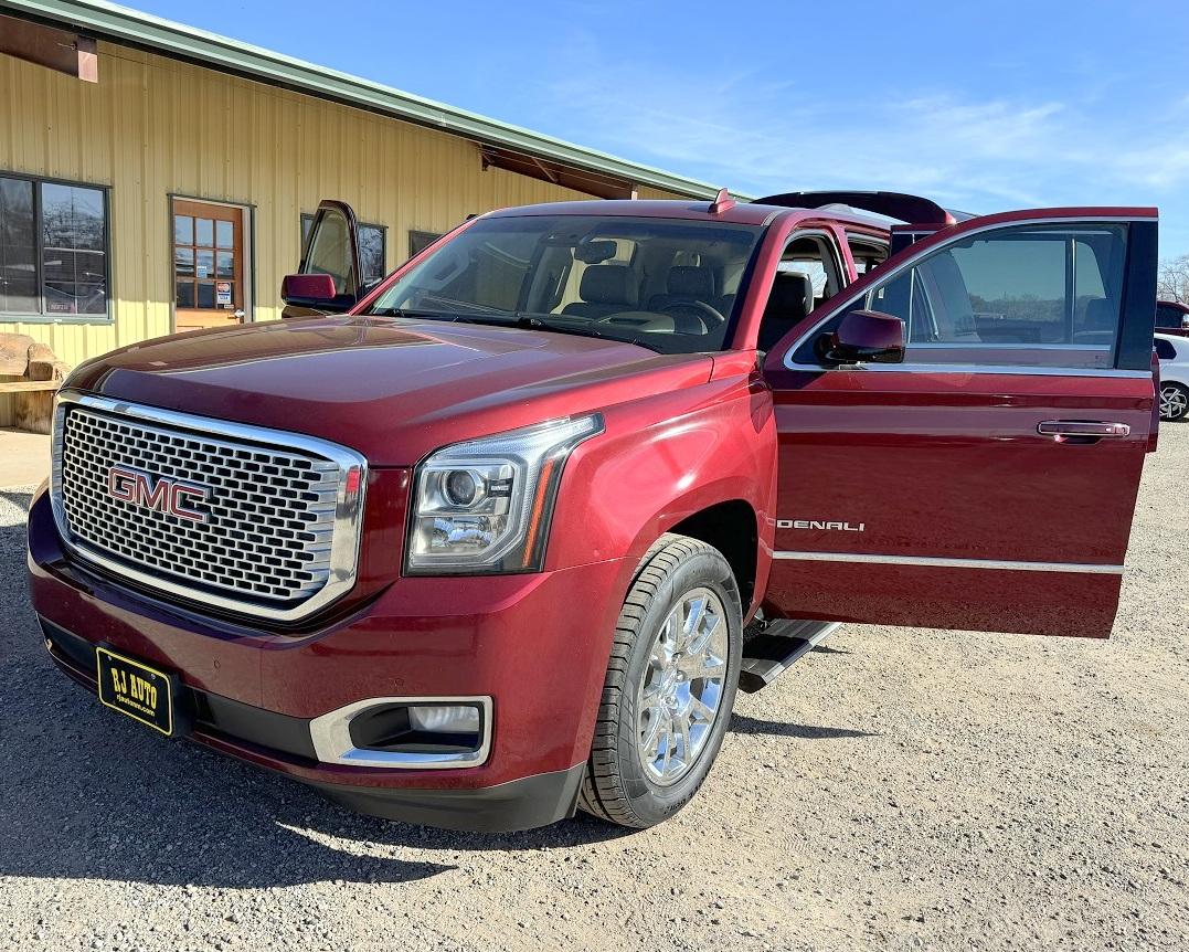 GMC Yukon 4WD 4dr Denali 2017