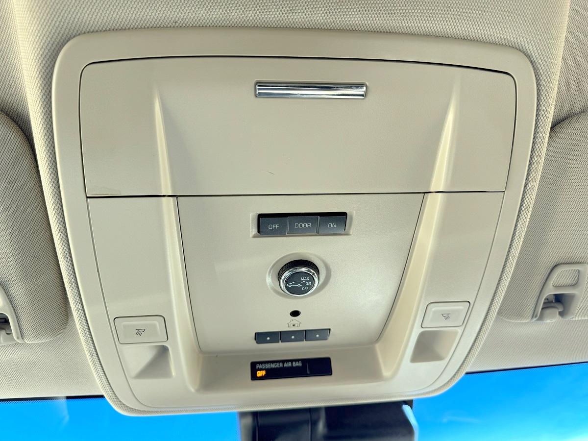 GMC Yukon 4WD 4dr Denali 2017