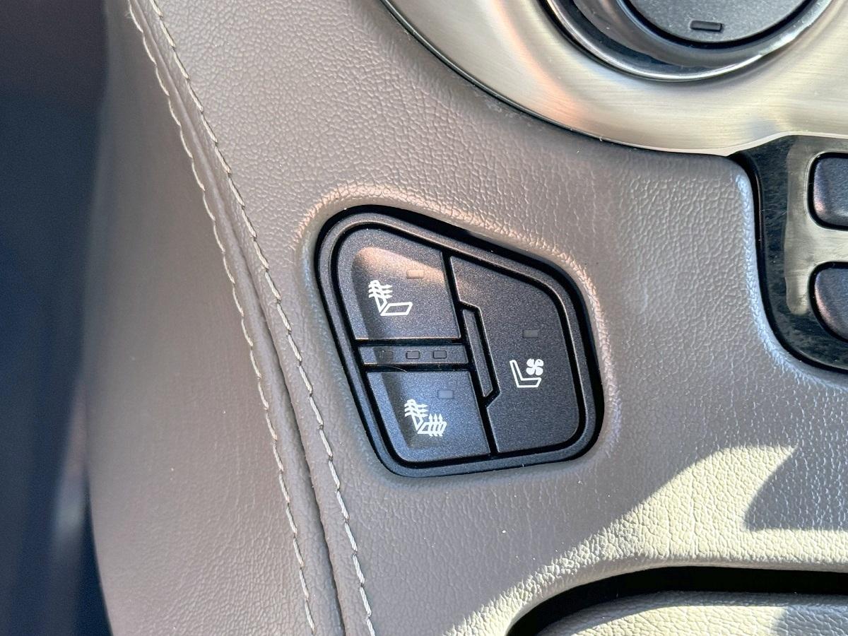 GMC Yukon 4WD 4dr Denali 2017