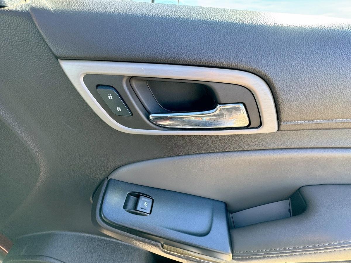 GMC Yukon 4WD 4dr Denali 2017