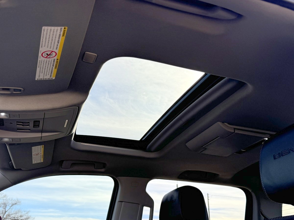 GMC Sierra 2500HD Denali Crew Cab 4WD 2018