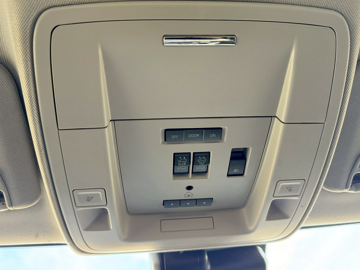 GMC Sierra 2500HD Denali Crew Cab 4WD 2018