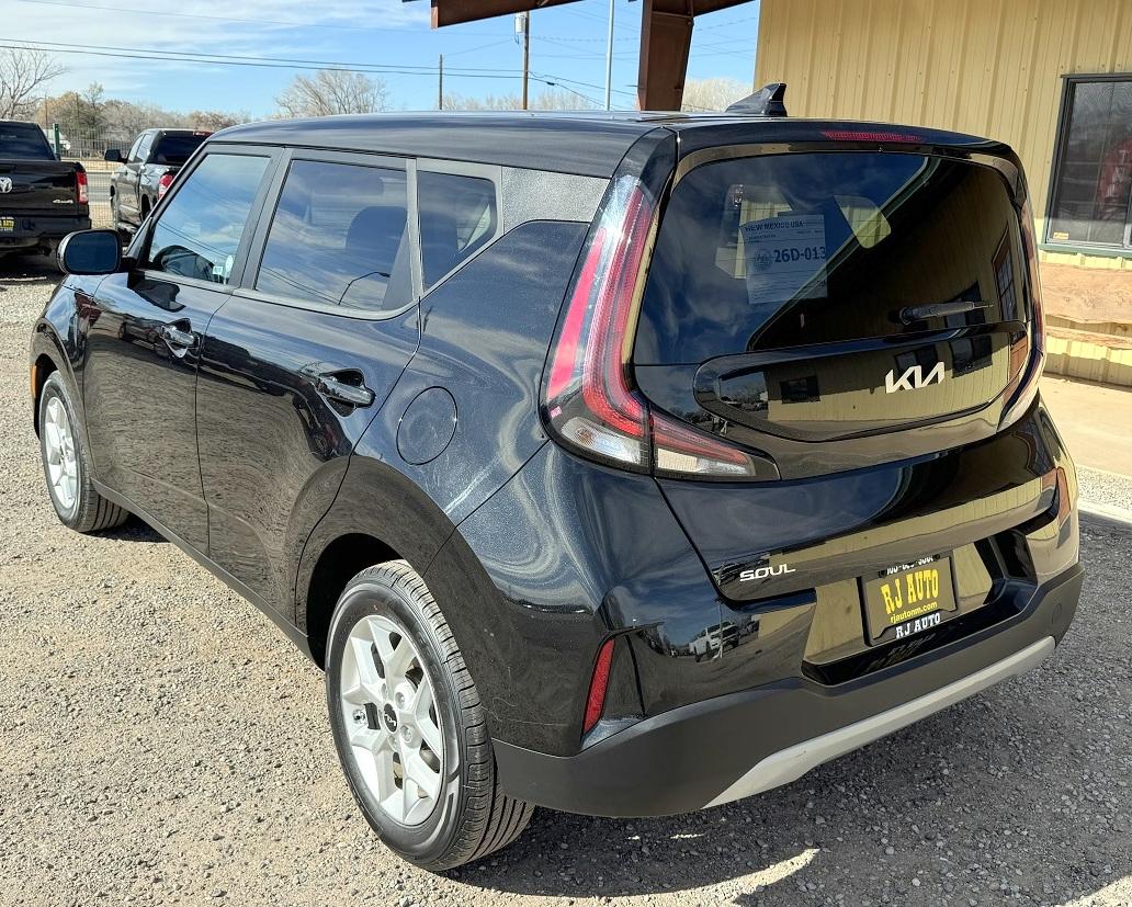 Kia Soul LX CVT 2023