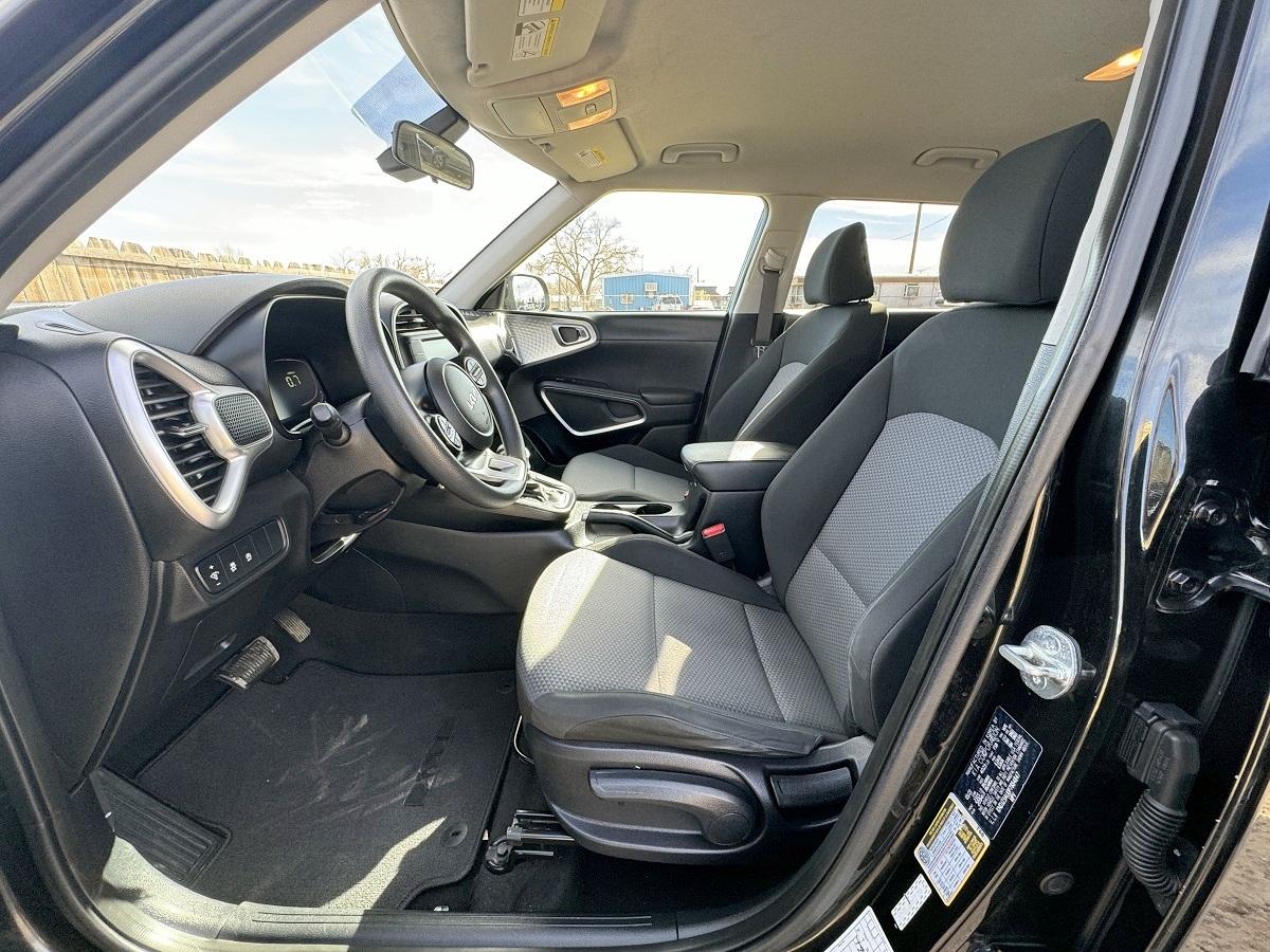 Kia Soul LX CVT 2023