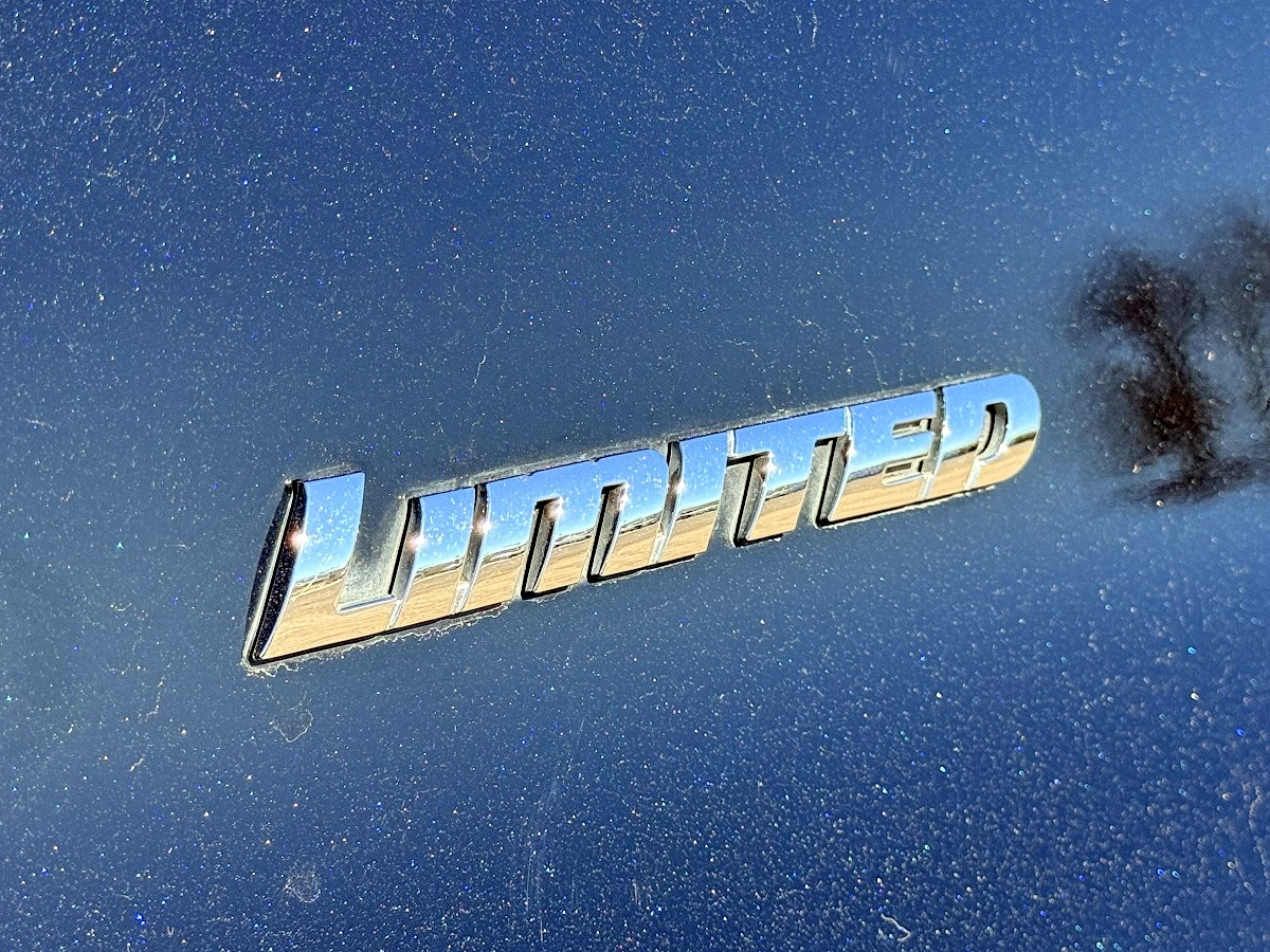 Toyota 4Runner Limited V6 2WD 2015