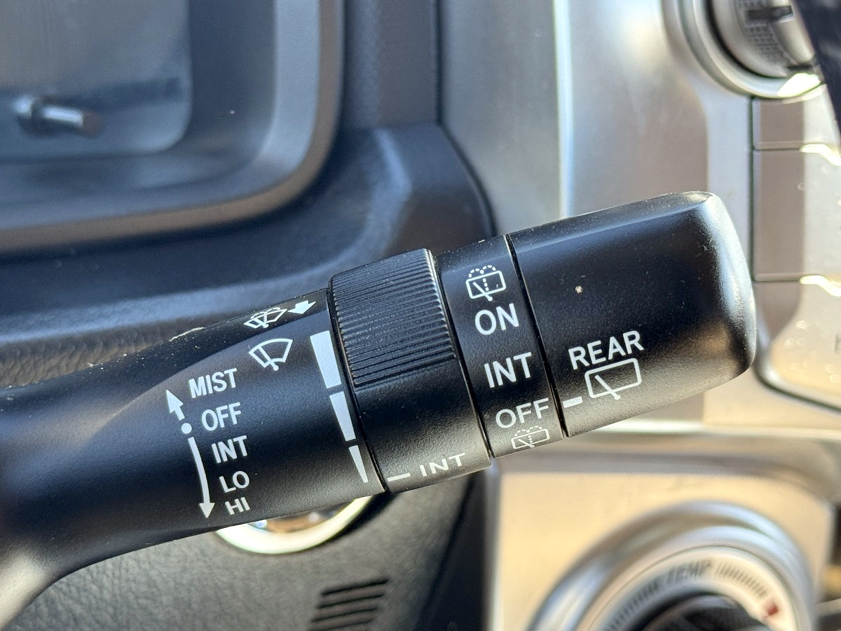 Toyota 4Runner Limited V6 2WD 2015