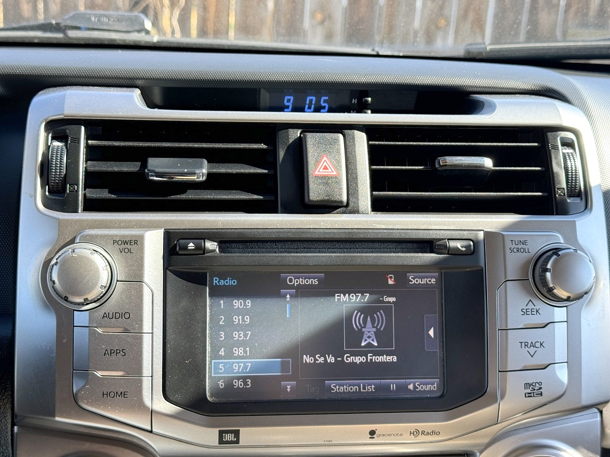 Toyota 4Runner Limited V6 2WD 2015