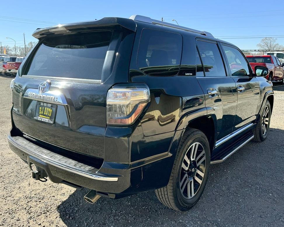 Toyota 4Runner Limited V6 2WD 2015