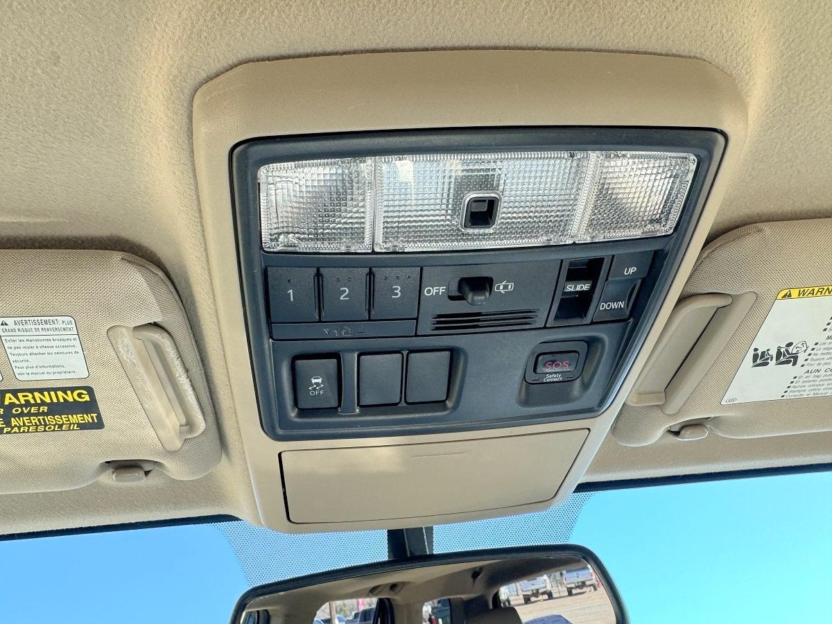 Toyota 4Runner Limited V6 2WD 2015