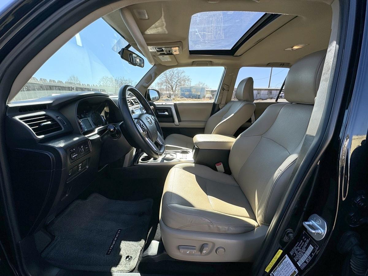 Toyota 4Runner Limited V6 2WD 2015