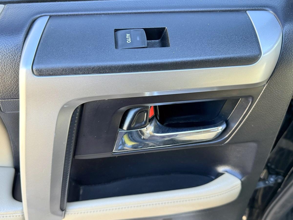 Toyota 4Runner Limited V6 2WD 2015