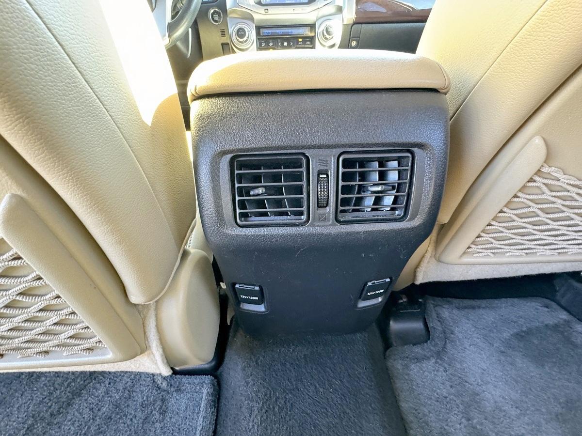 Toyota 4Runner Limited V6 2WD 2015