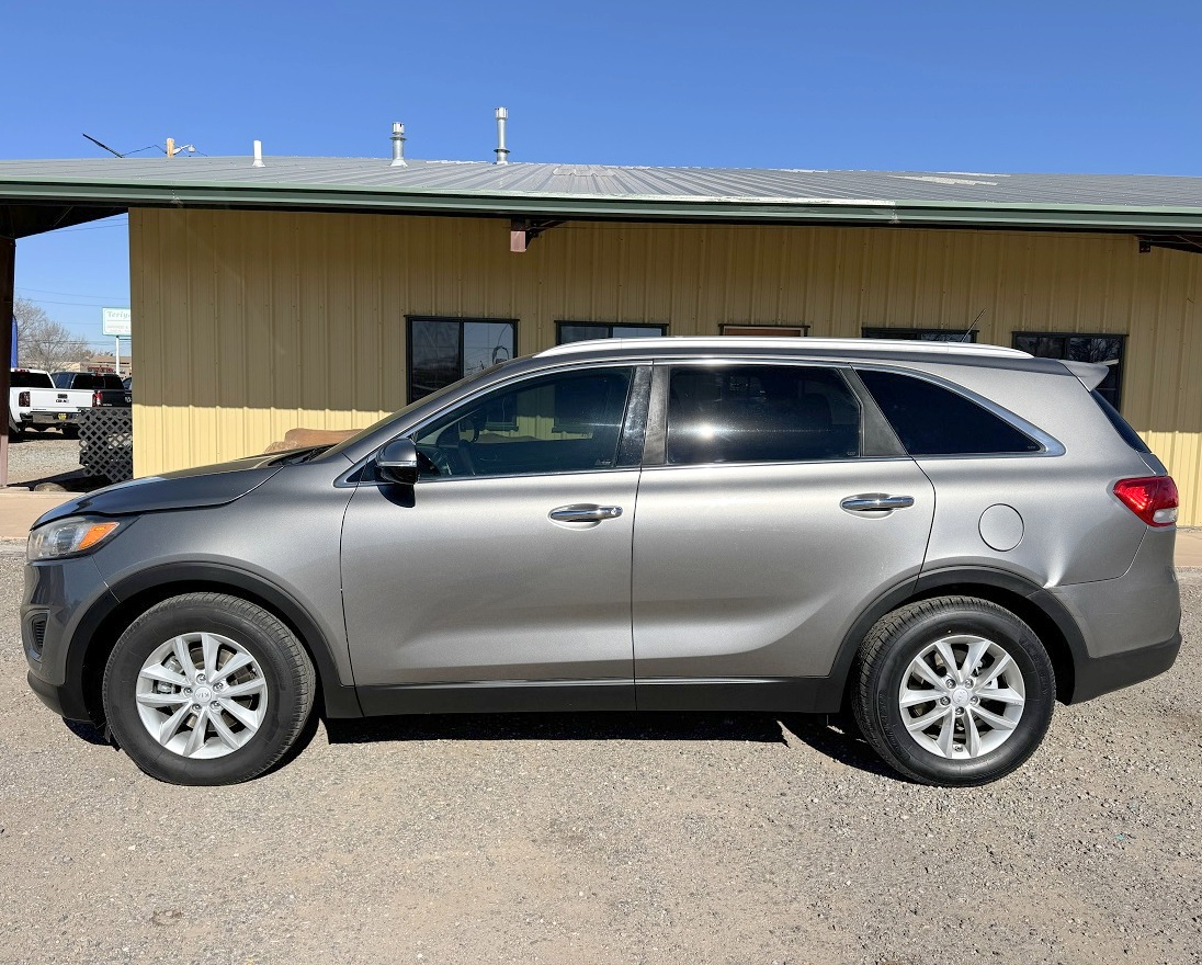 Kia Sorento LX V6 FWD 2017