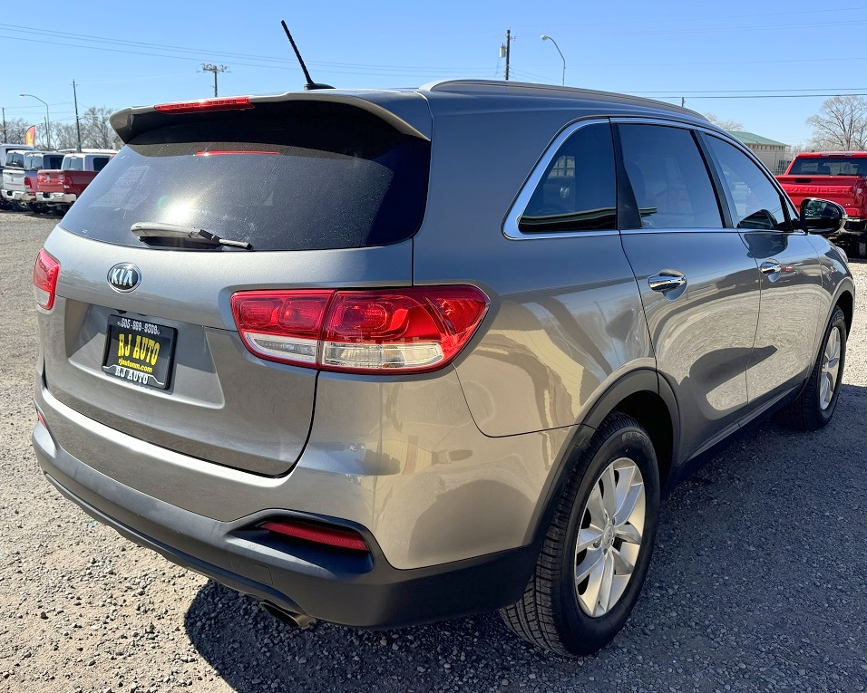 Kia Sorento LX V6 FWD 2017