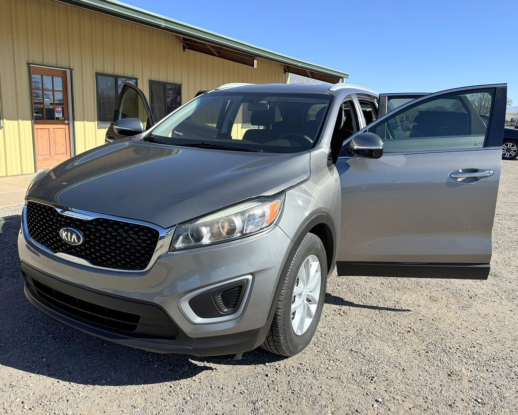 Kia Sorento LX V6 FWD 2017