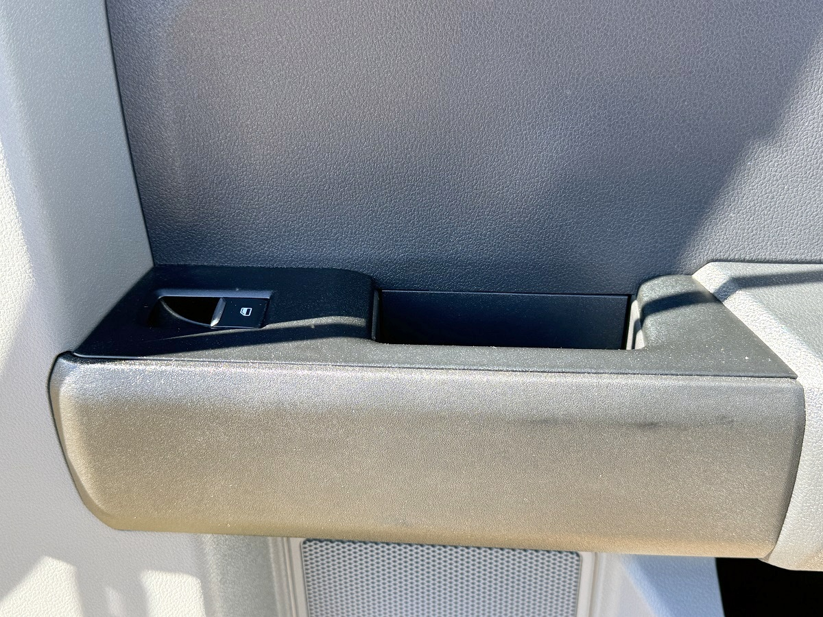 Ford Super Duty F-250 SRW XL 4WD SuperCab 8' Box 2023