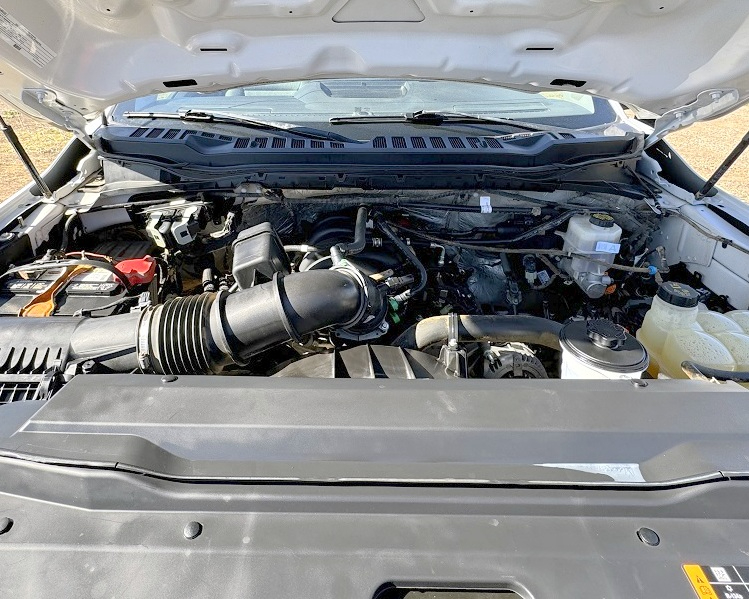 Ford Super Duty F-250 SRW XL 4WD SuperCab 8' Box 2023