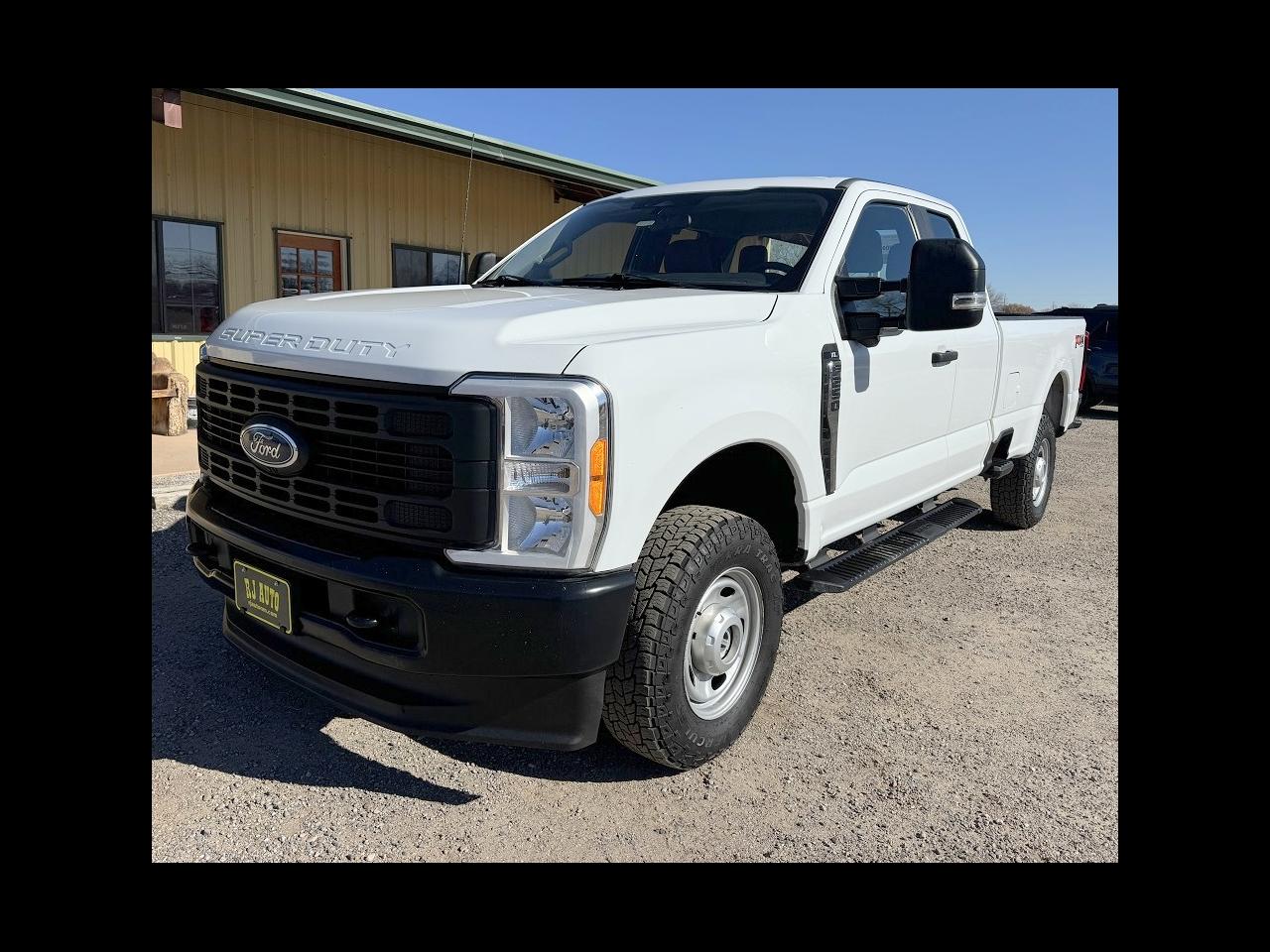 2023 Ford Super Duty F-250 SRW XL 4WD SuperCab 8' Box