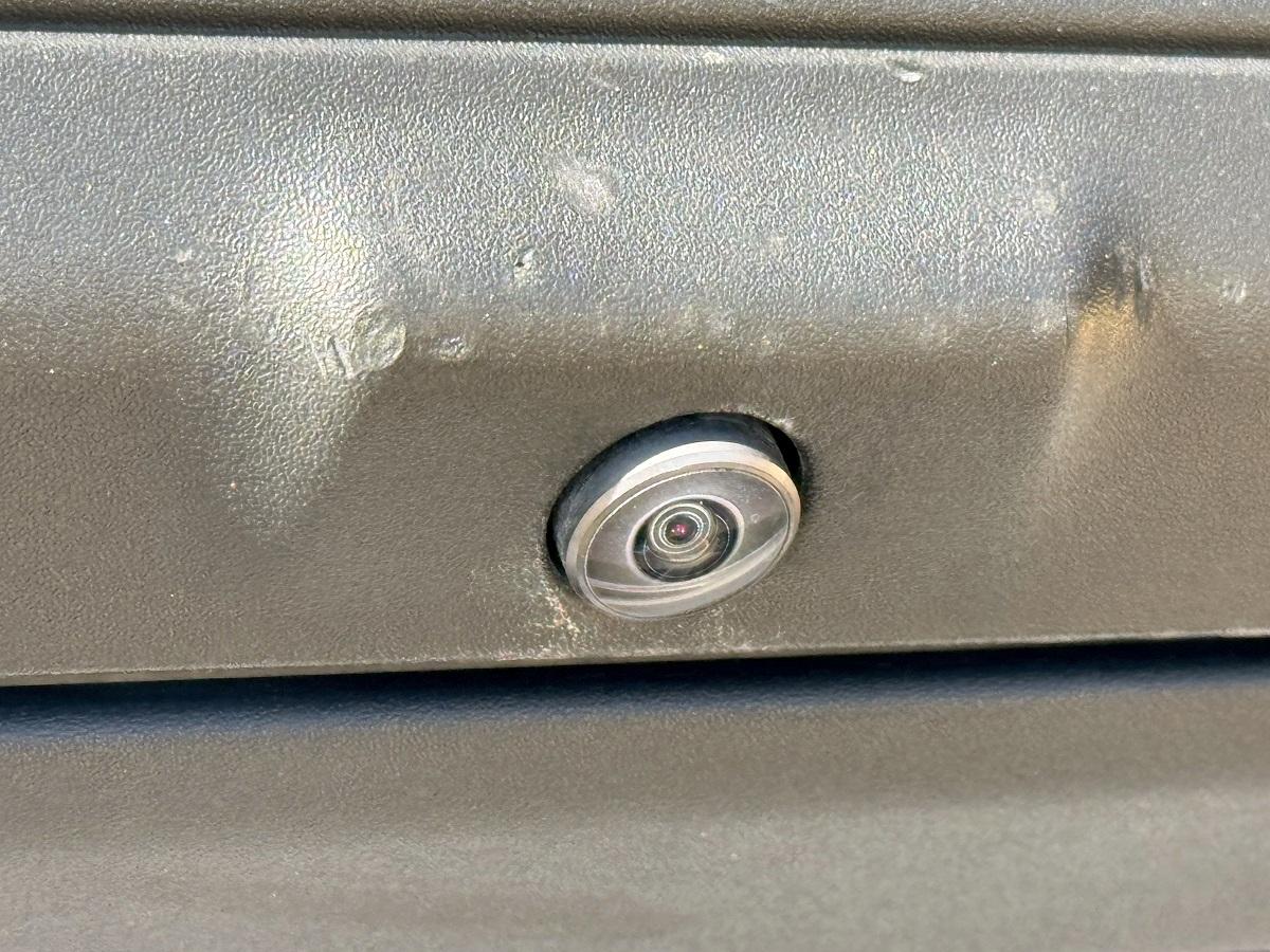 Ford Super Duty F-250 SRW XL 4WD SuperCab 8' Box 2023