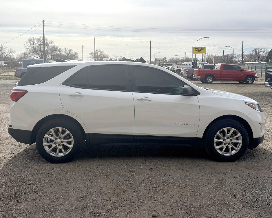 Chevrolet Equinox LS 4D SUV AWD 2021