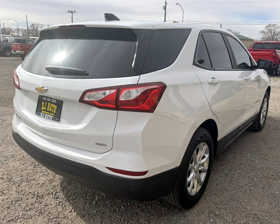 Chevrolet Equinox LS 4D SUV AWD 2021