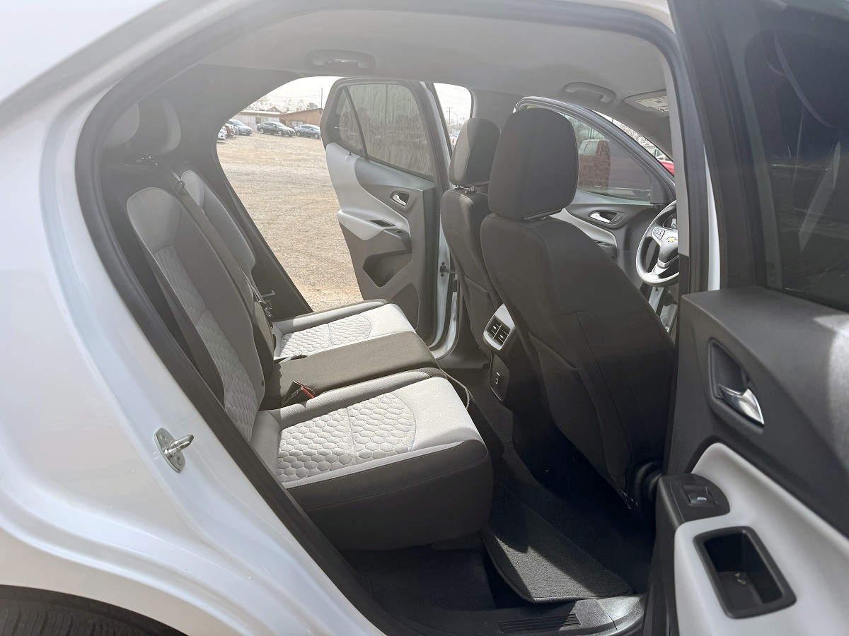 Chevrolet Equinox LS 4D SUV AWD 2021