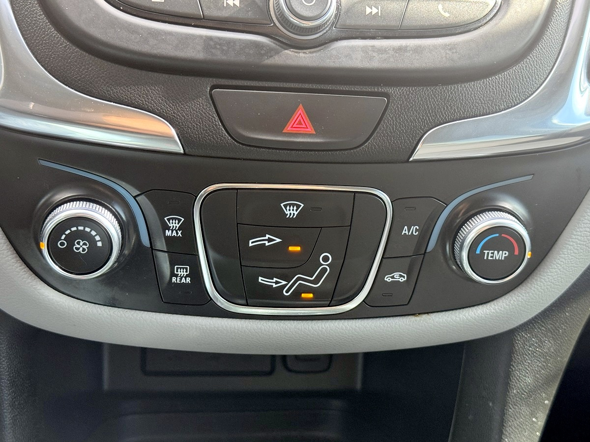 Chevrolet Equinox LS 4D SUV AWD 2021