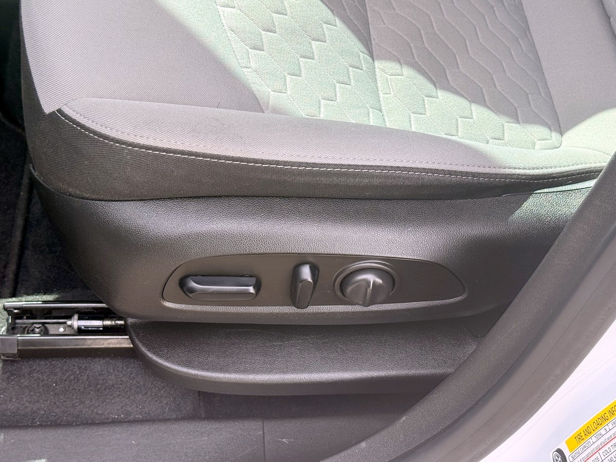 Chevrolet Equinox LS 4D SUV AWD 2021