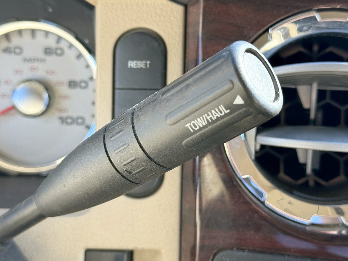 Ford Super Duty F-250 SRW  2009