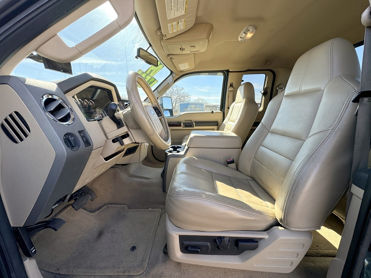 Ford Super Duty F-250 SRW  2009