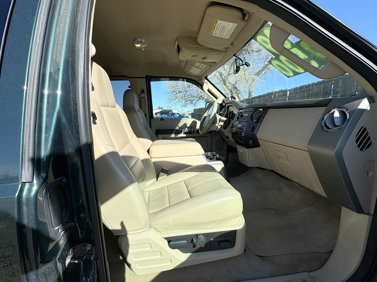 Ford Super Duty F-250 SRW  2009