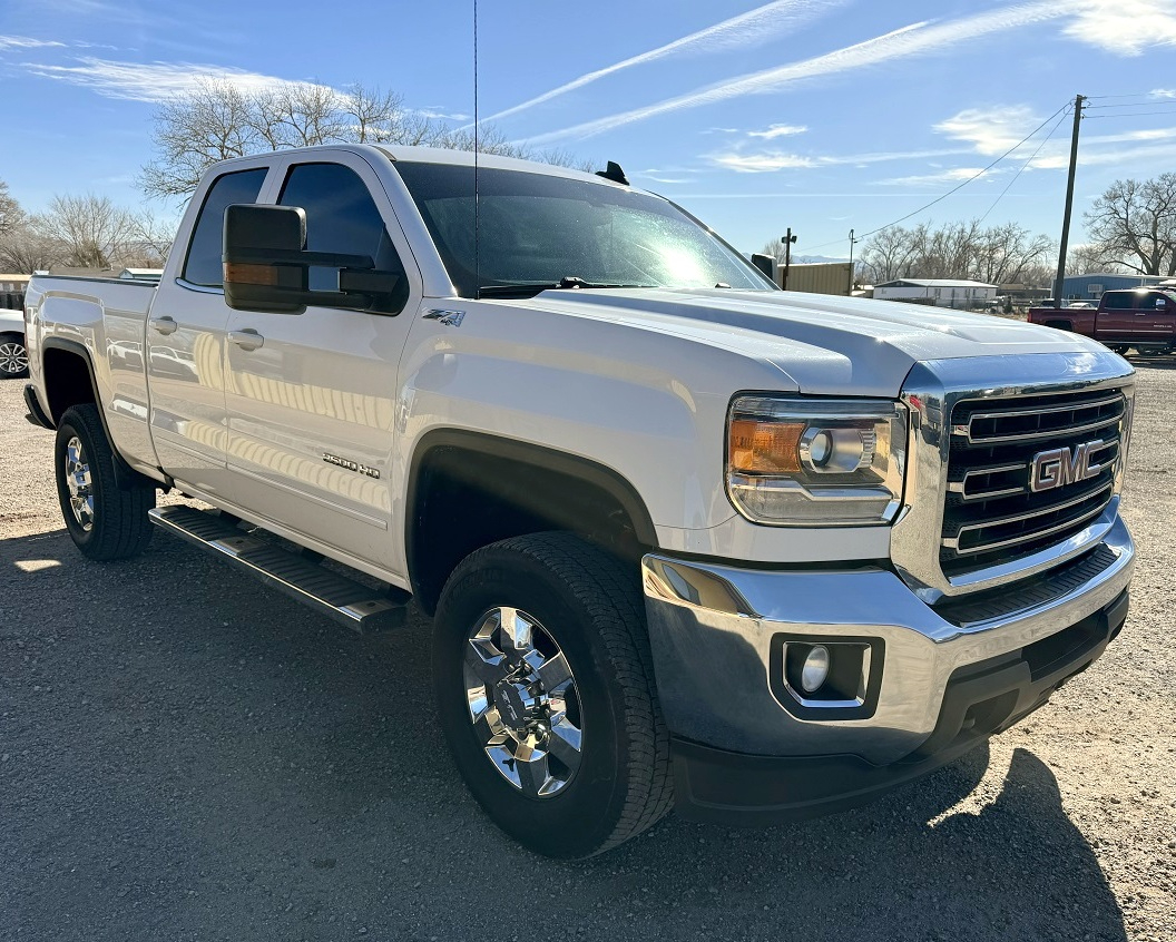 GMC Sierra 2500HD SLE Double Cab 4WD 2017