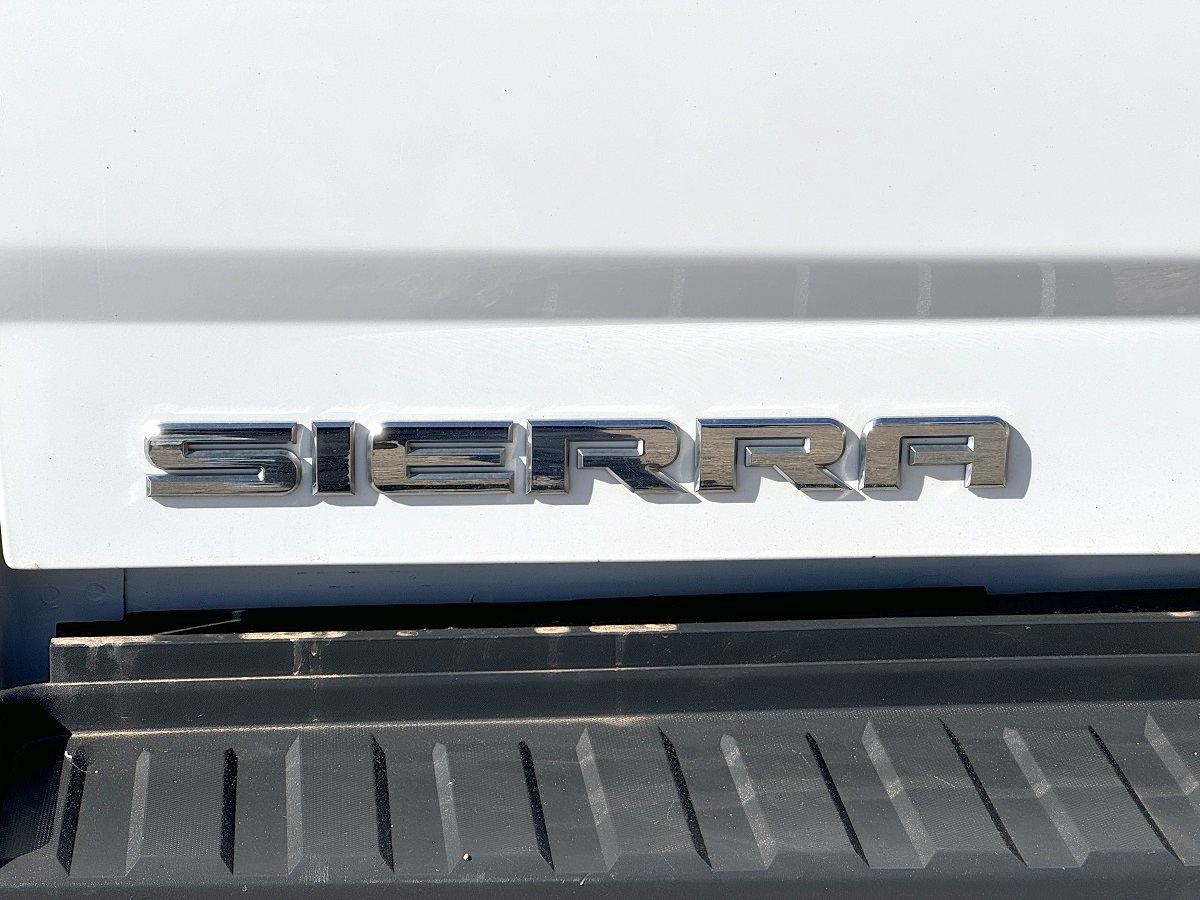 GMC Sierra 2500HD SLE Double Cab 4WD 2017