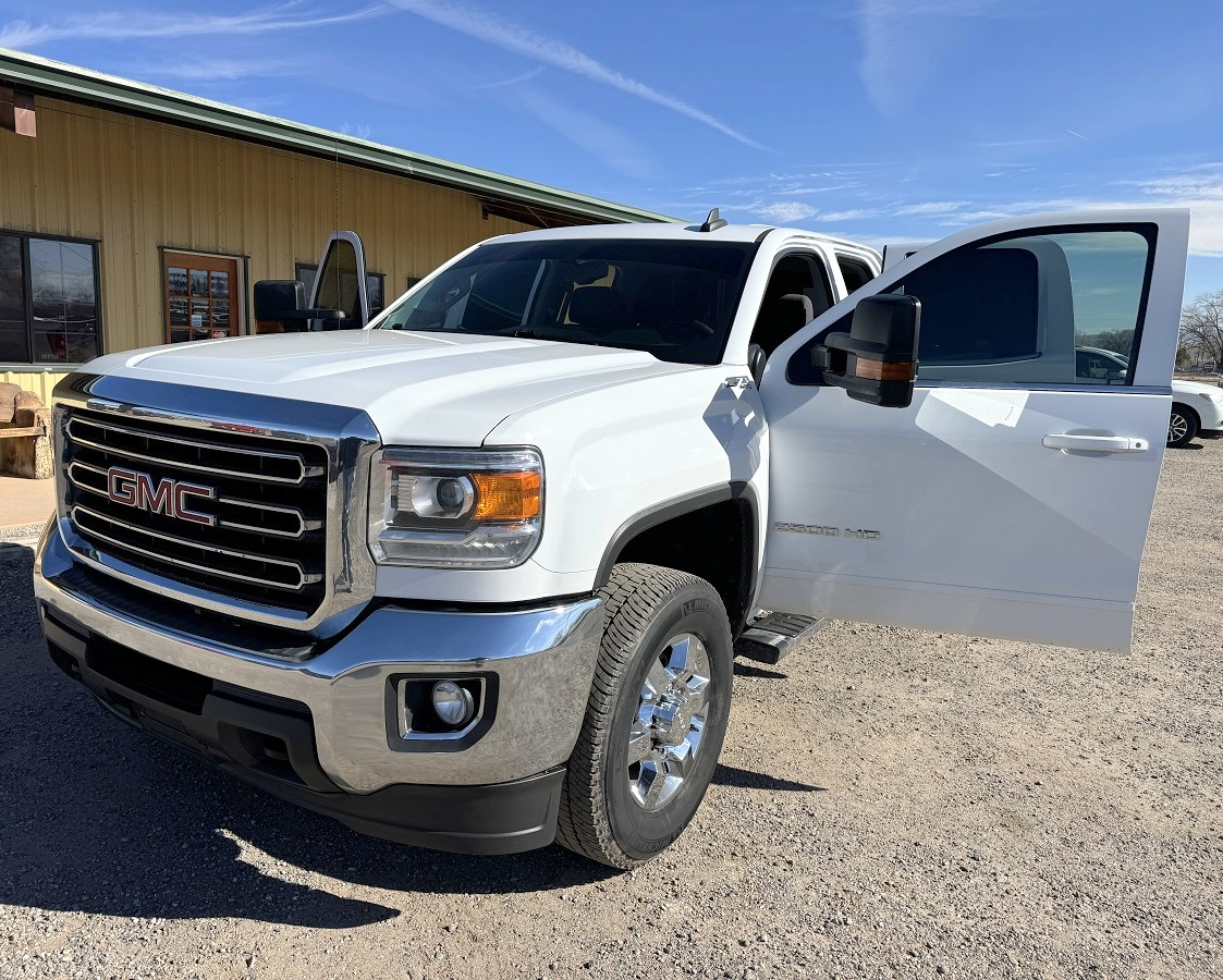 GMC Sierra 2500HD SLE Double Cab 4WD 2017