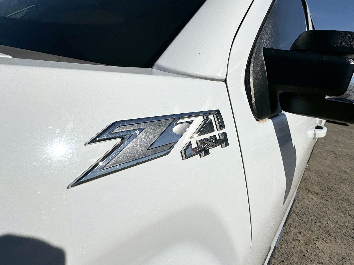 GMC Sierra 2500HD SLE Double Cab 4WD 2017