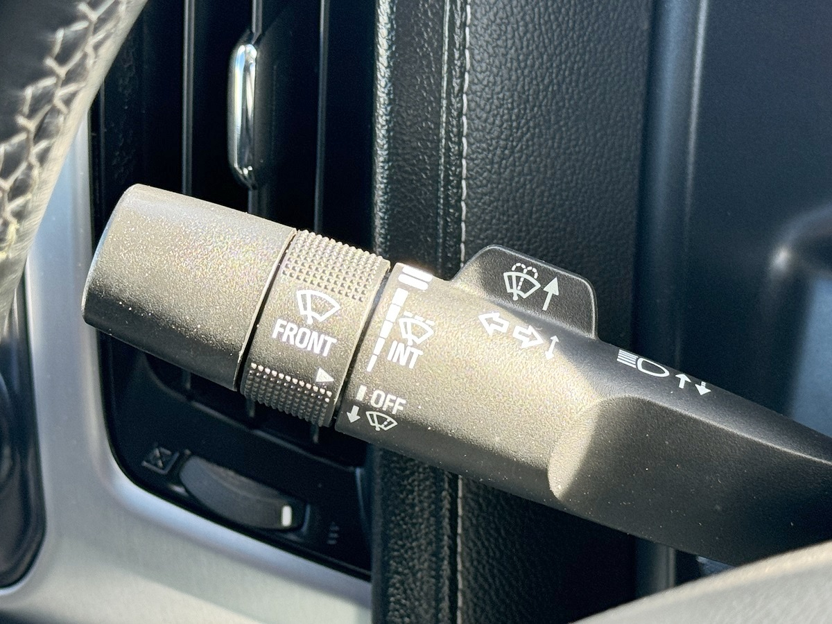 GMC Sierra 2500HD SLE Double Cab 4WD 2017