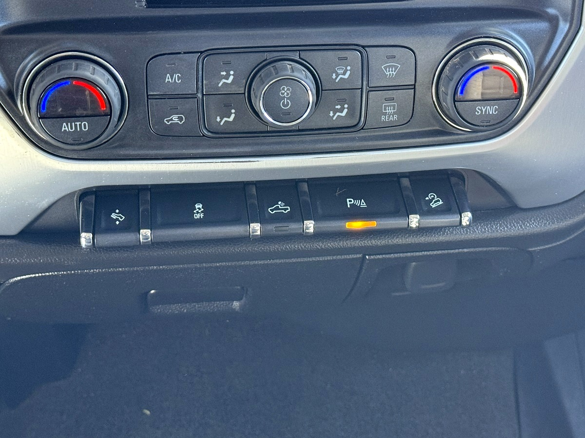 GMC Sierra 2500HD SLE Double Cab 4WD 2017